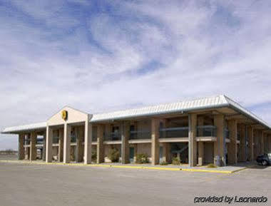 Hotel Super 8 By Wyndham Ozona Exterior foto
