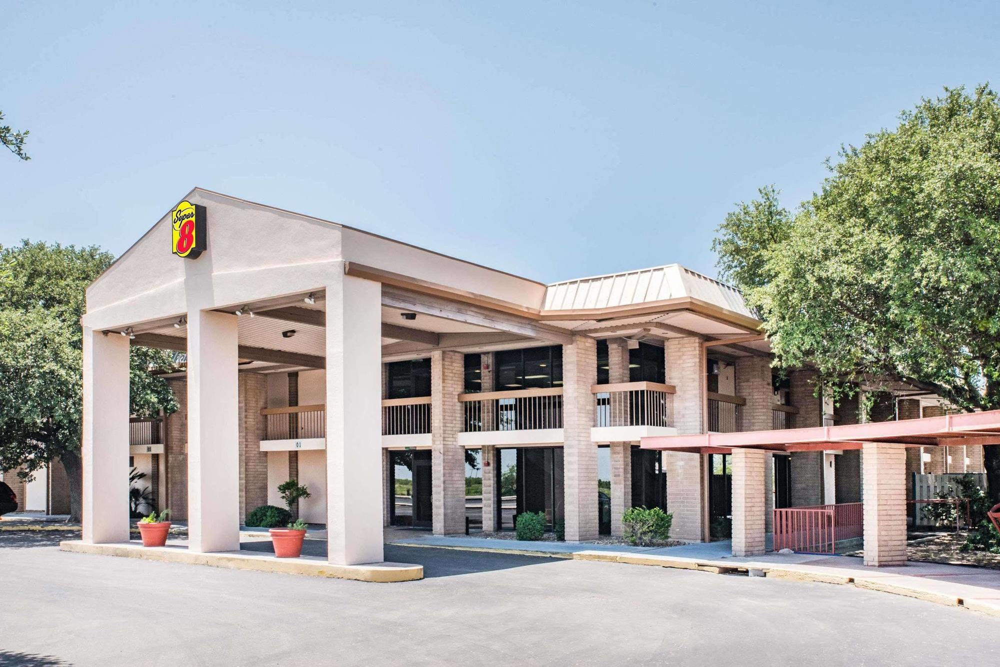 Hotel Super 8 By Wyndham Ozona Exterior foto